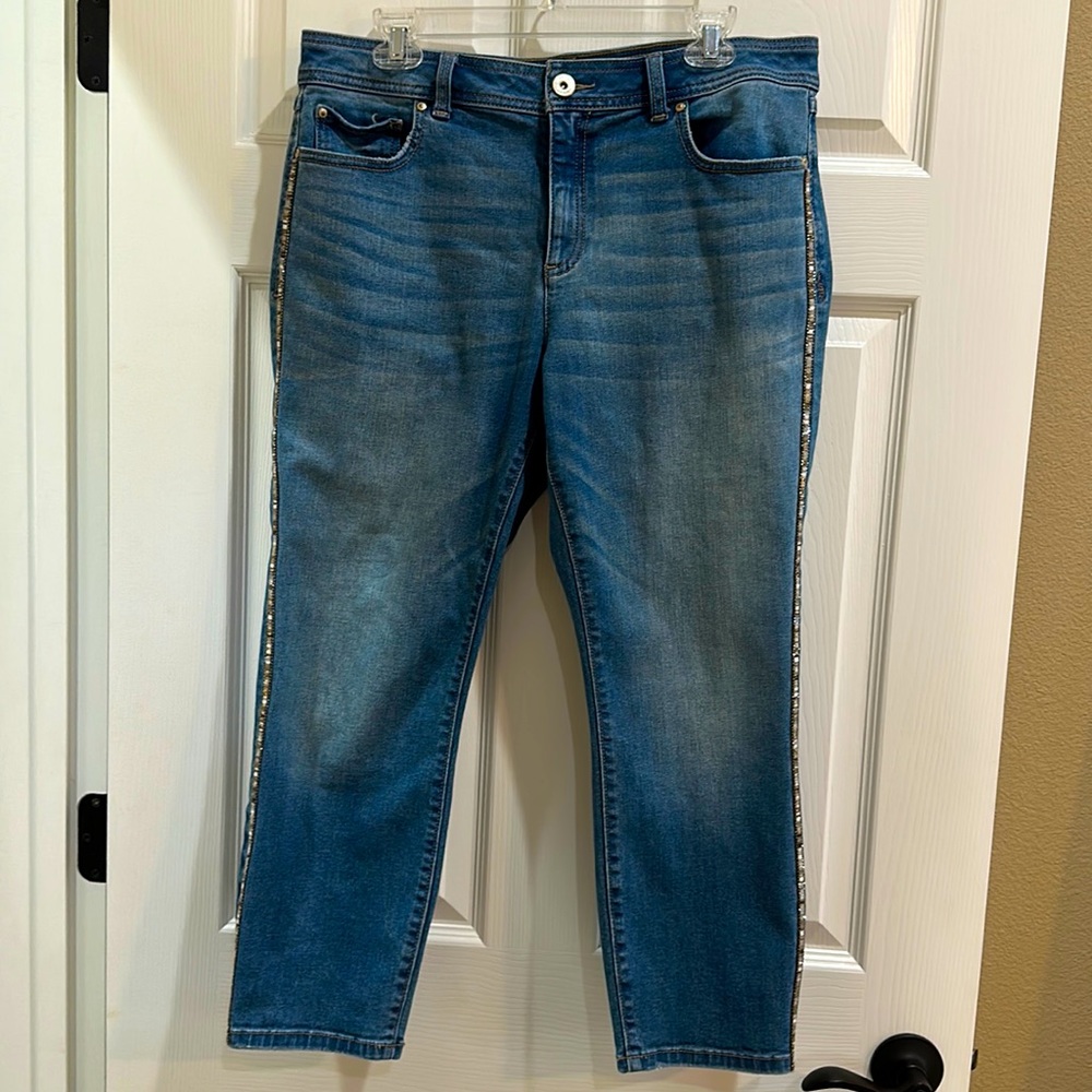 Capri length INC jeans with rhinestone detail sz 12